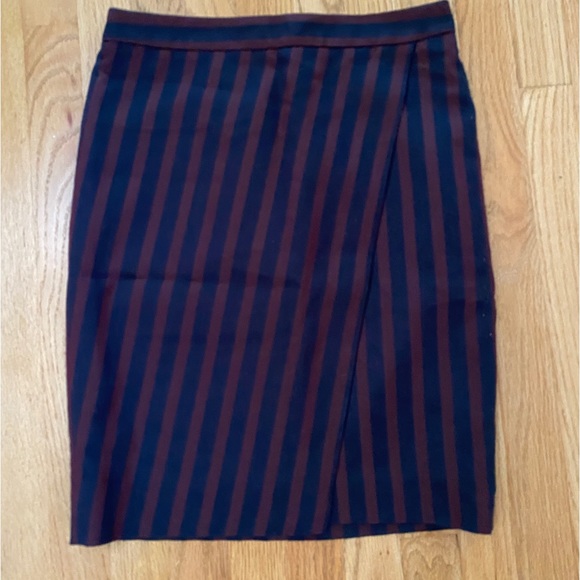J Crew Pencil Skirt - Picture 1 of 1